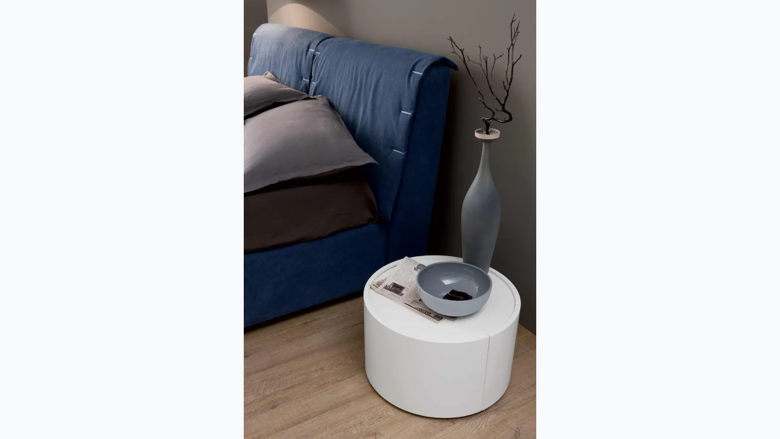 Comodino rotondo Olympia di Spagnol Mobili