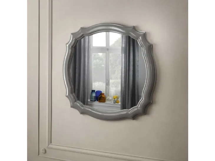 Specchio dal design classico e raffinato di Flai