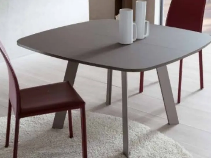 Tavolo in laminato Upper Round di Sedie Brianza