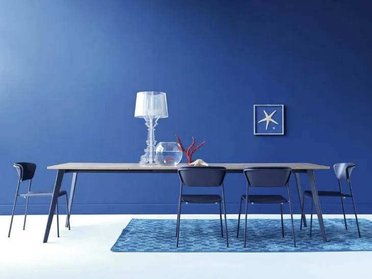Tavolo allungabile Zen con top in HPL effetto legno di Sedie Brianza