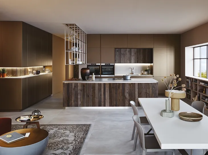 Cucina design in abete e metallo liquido bronzo con isola Lounge 02 di Veneta Cucine