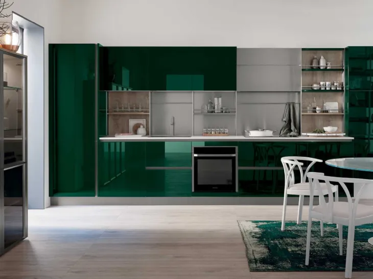 Cucina Moderna lineare Oyster 06 in laccato lucido Verde Lago di Veneta Cucine